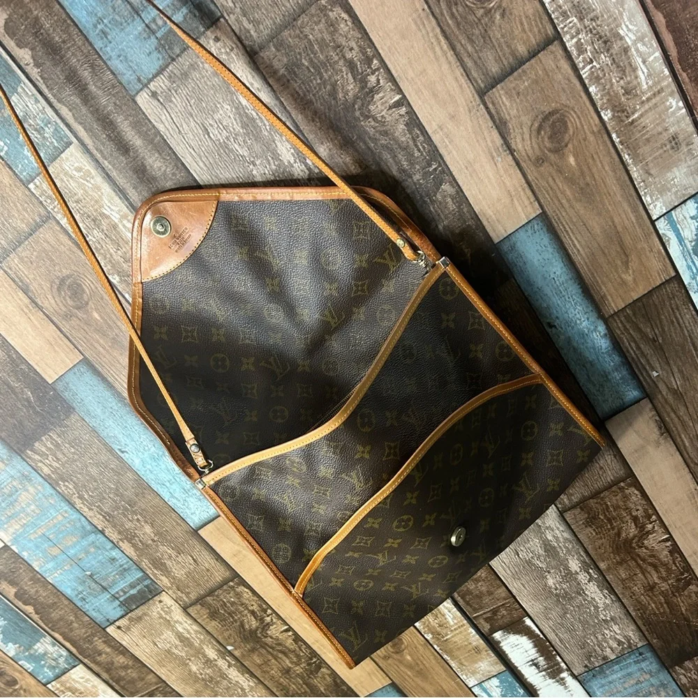 Louis Vuitton Monogram Bel Air handbag - Picture 10 of 16